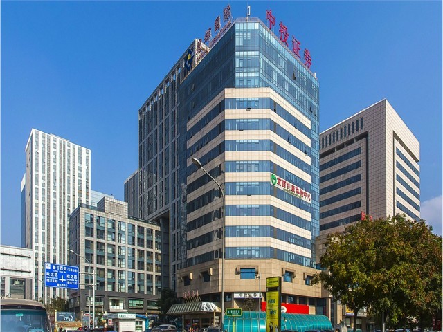 壁挂式应急照明灯具生产企业